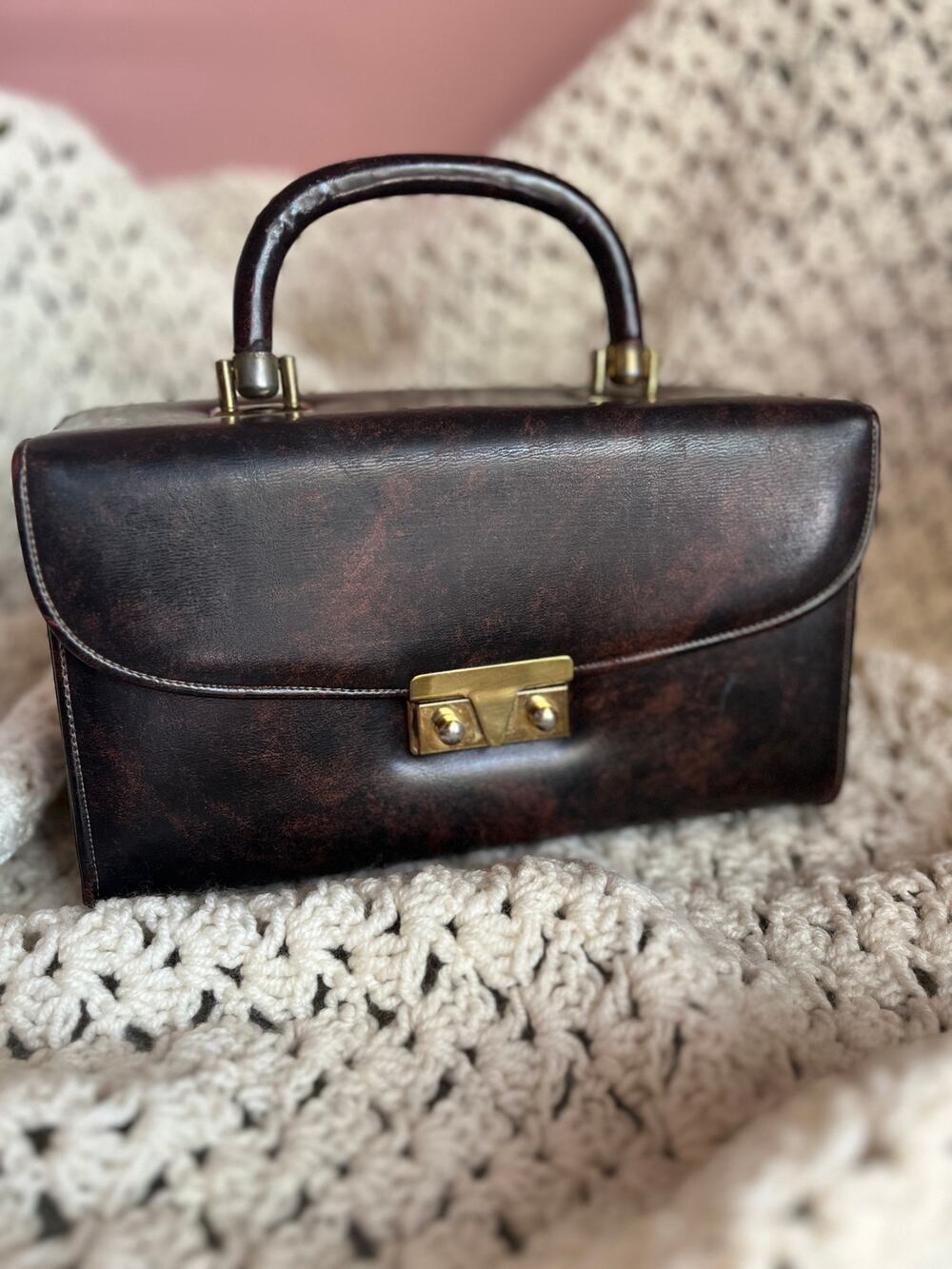 Vintage 1940s Doctor Bag Top Handle Faux Leather Box Handbag
